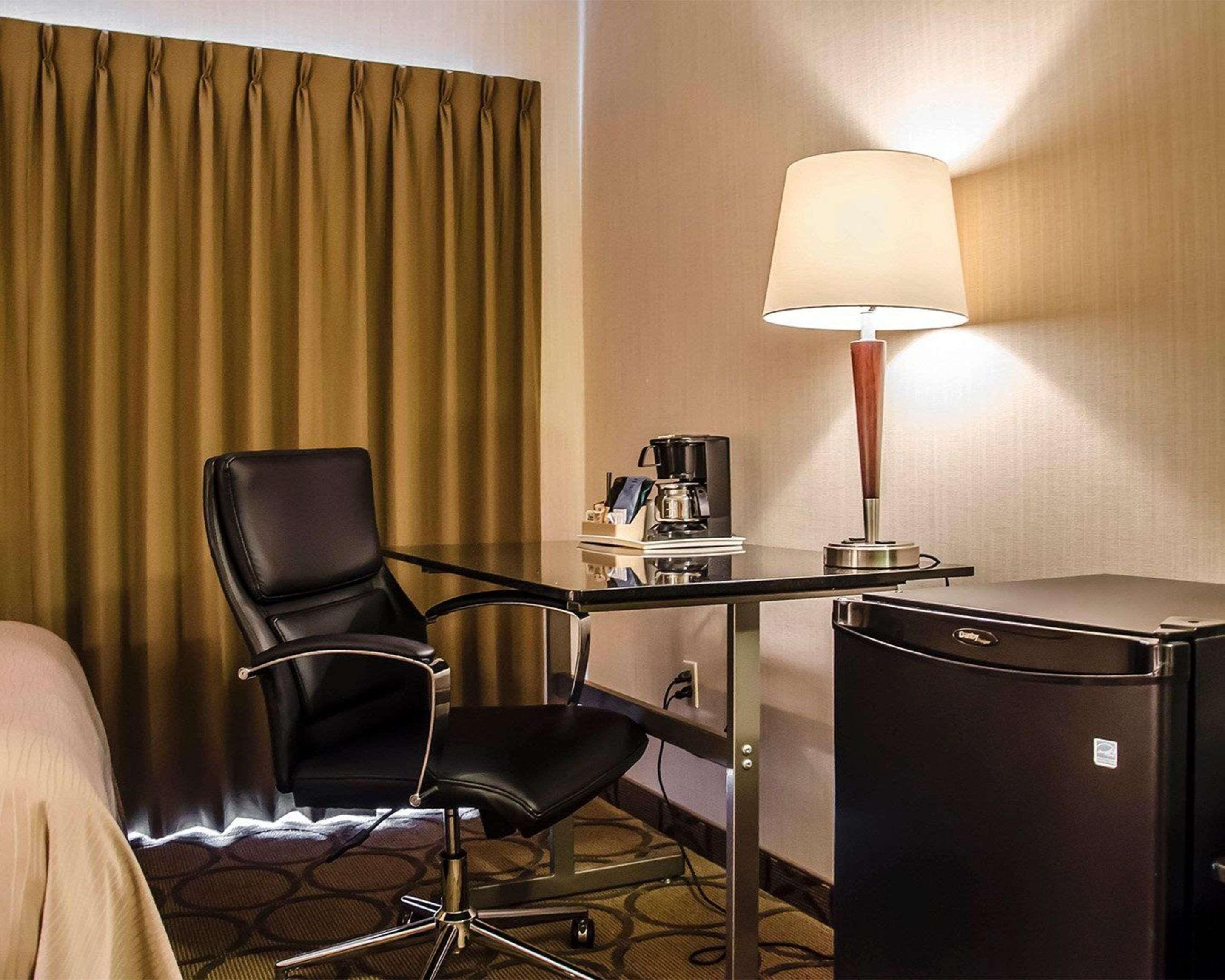 Comfort Inn South Shore Boucherville Kültér fotó